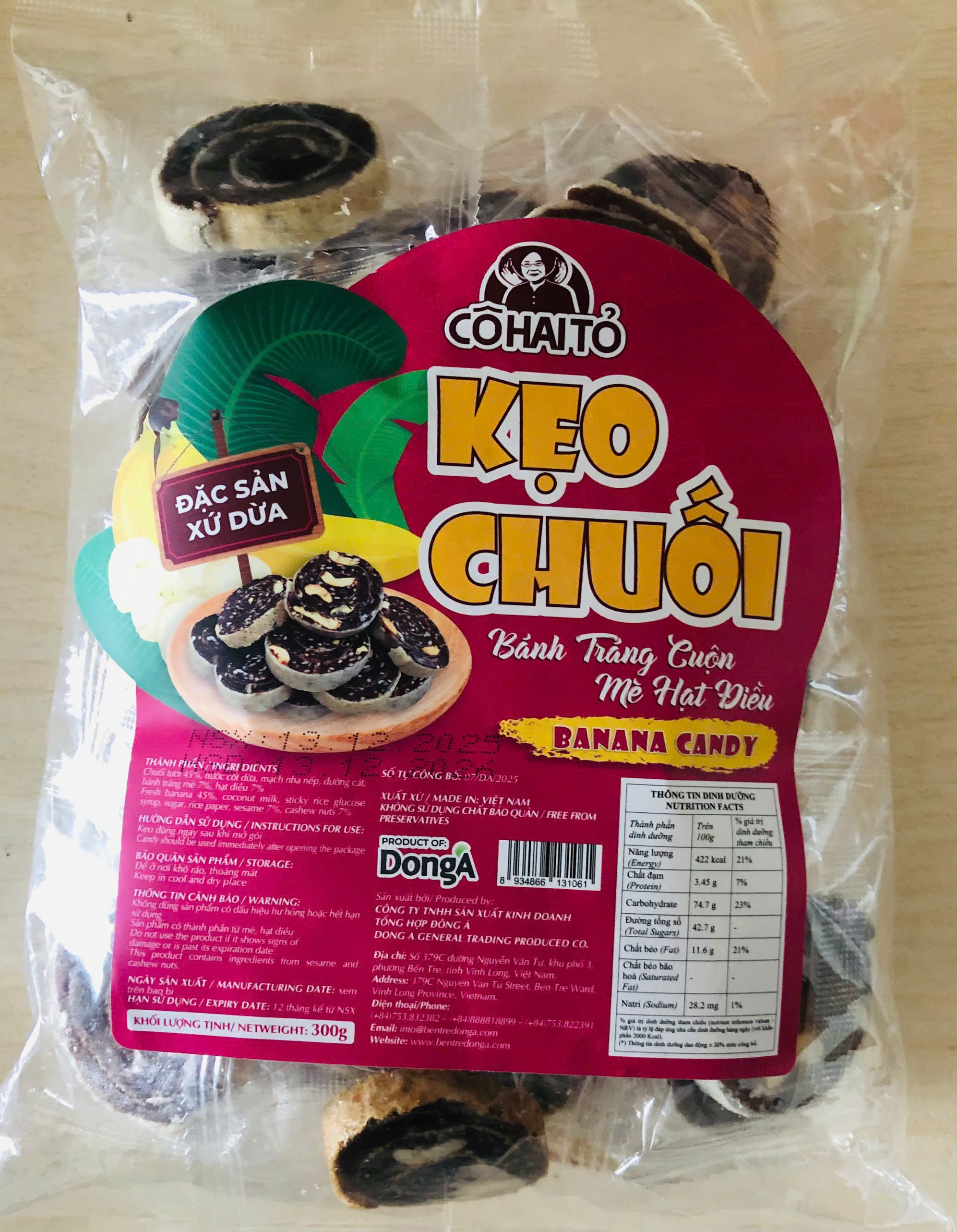 Kẹo Chuối Cuộn M&egrave; Hạt Điều Bến Tre